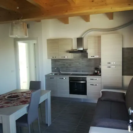 Alessietto Apartment *
